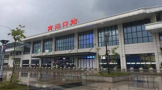 这些铁路12306app隐藏的强大功能你用过吗