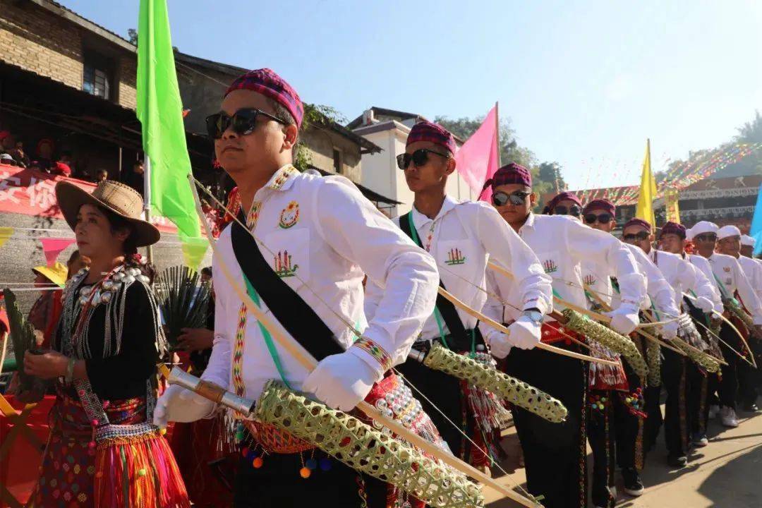 芒市中山乡再次响起了哦然声