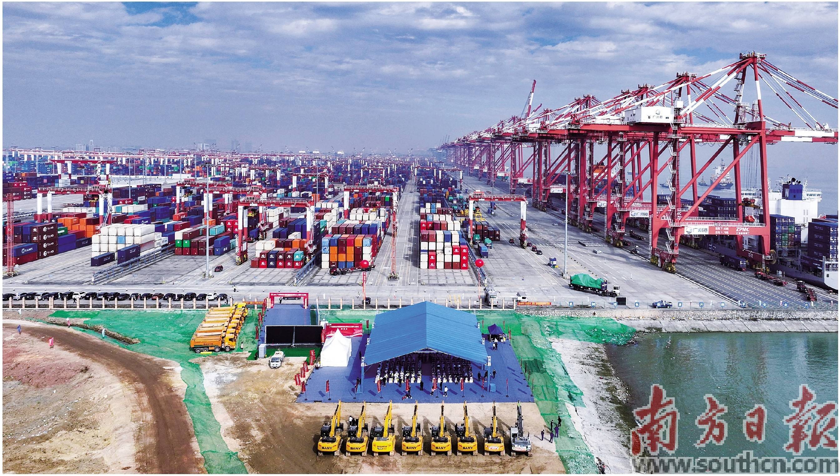 二十年,见证大港变强港