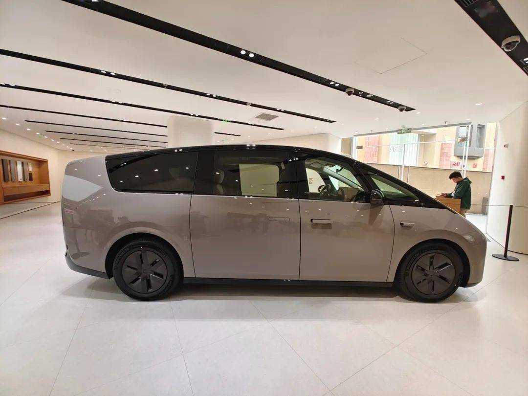 这国产旗舰被传大量退订,真实情况是._搜狐汽车_搜狐网