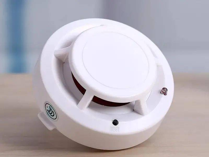 干货!这些东西关键时刻能救命,家中应常备这些消防器材