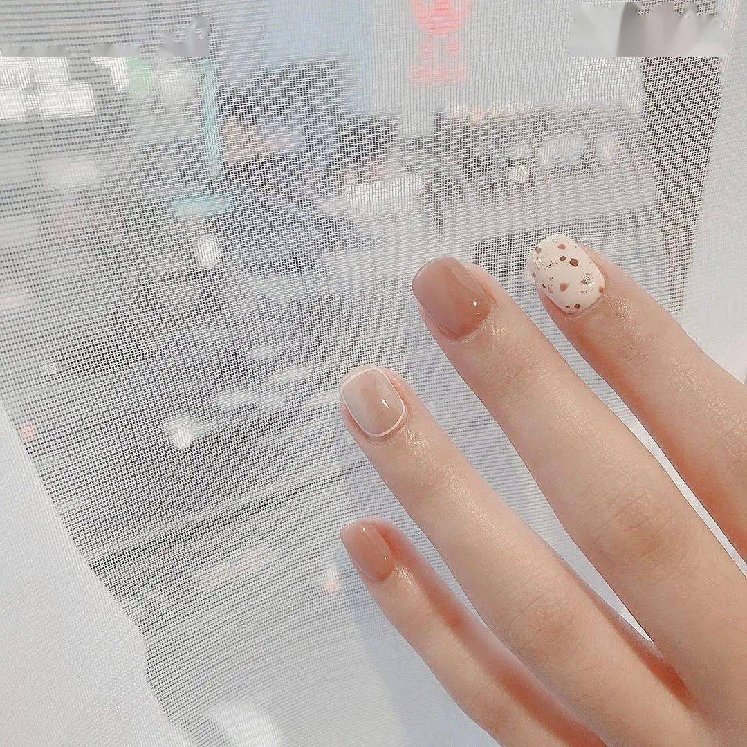 30款早春温柔风美甲这个春天可以很完美