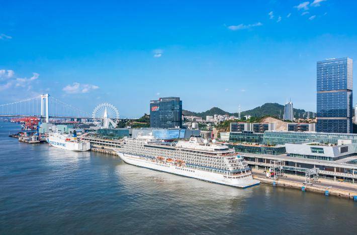 刚刚!厦门邮轮启航!最新安排→_海上_艺术_国际