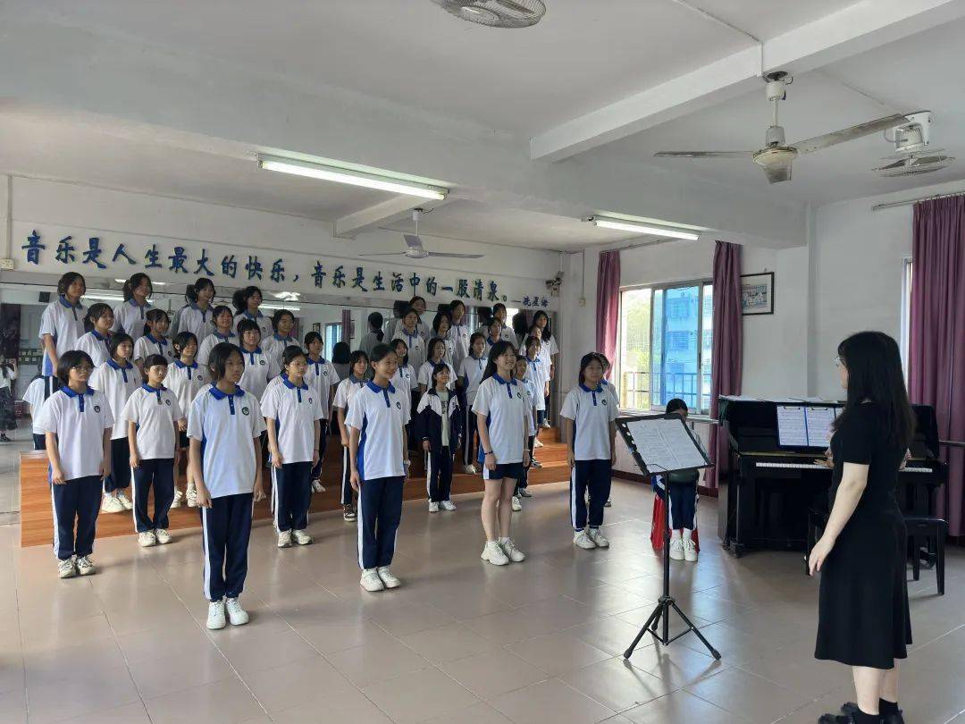 佛冈多措并举聚焦新时代青少年综合素养提升