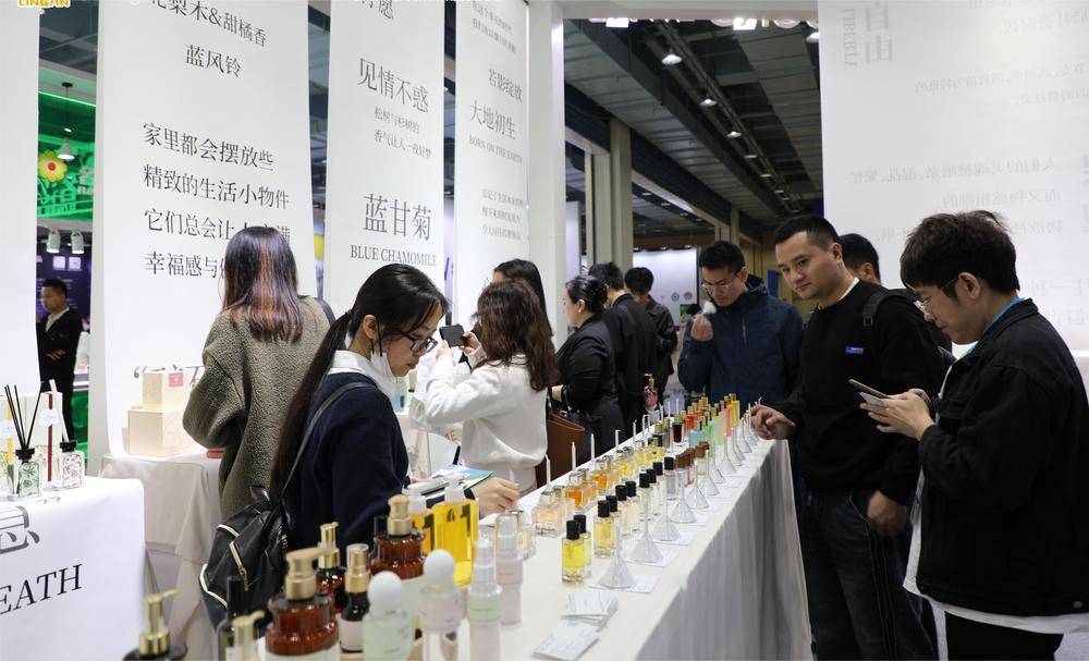 香氛业大咖齐聚广州琶洲,"香氛 智能健身"或成新赛道_品牌_行业_香水