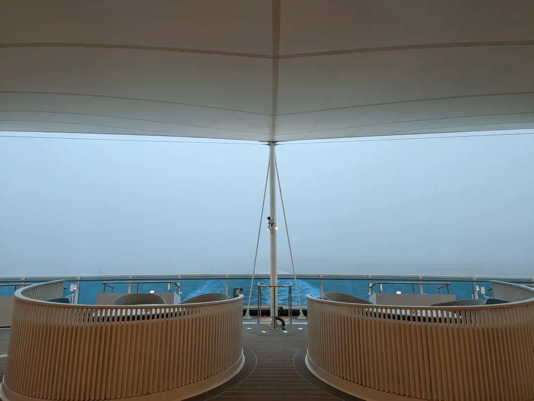 能看开心麻花团队表演住宿堪比五星级酒店一起上这艘