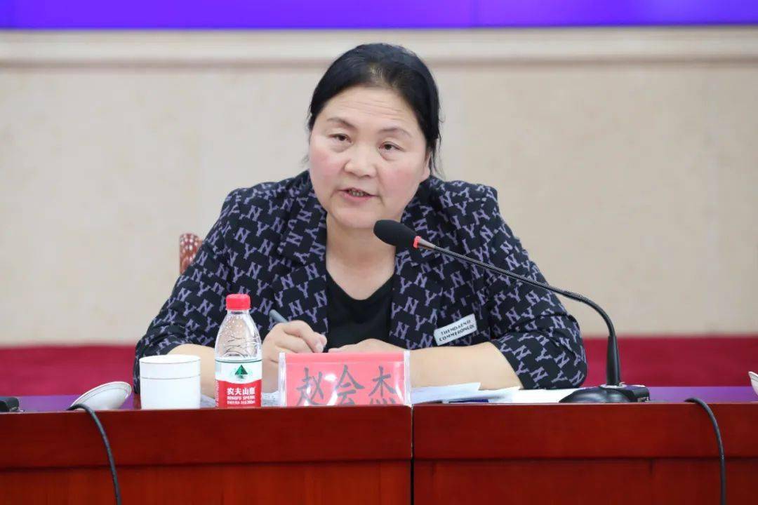 全国人大代表赵会杰用心用情当好老百姓身边的解铃人