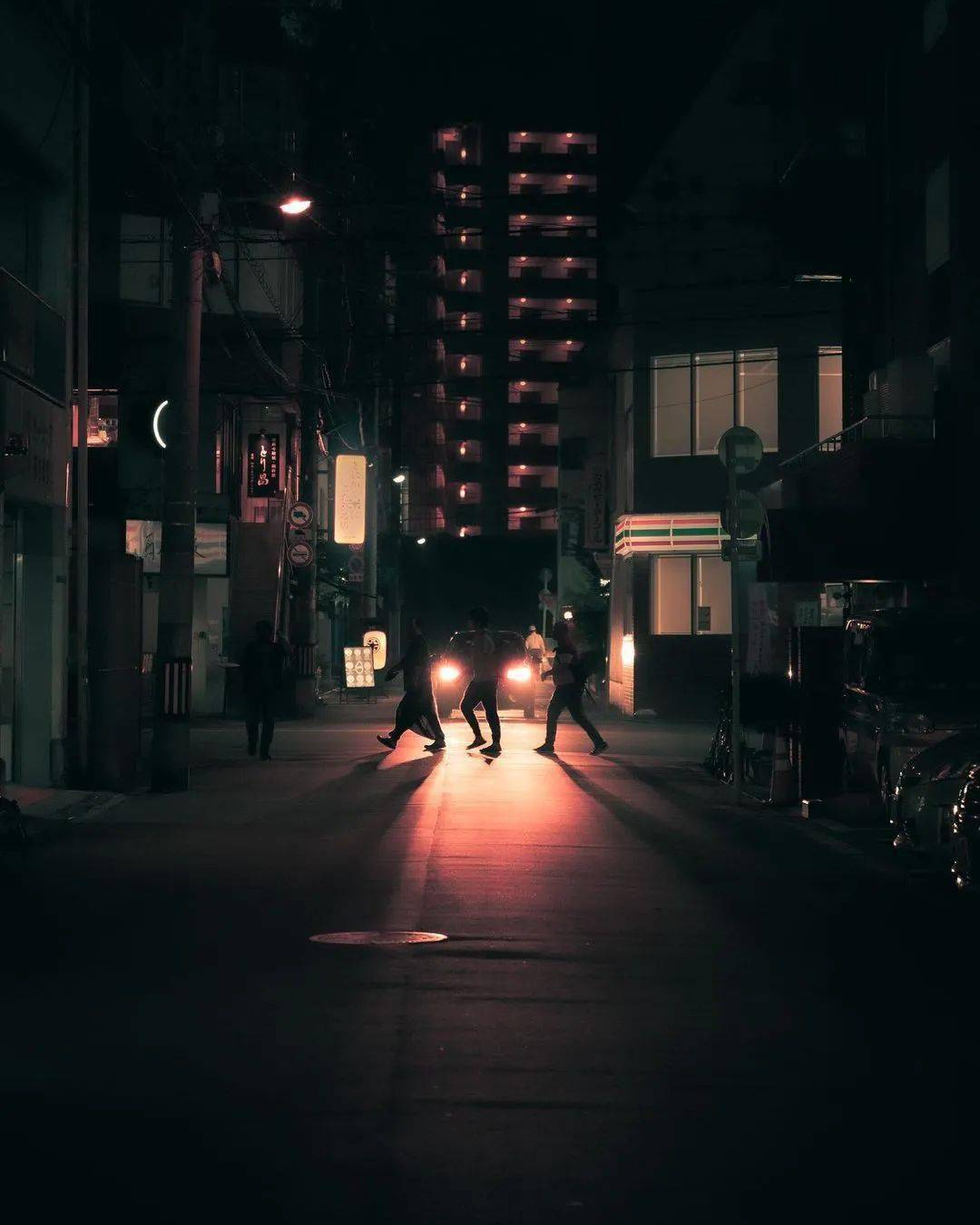 夜晚_路灯_店铺