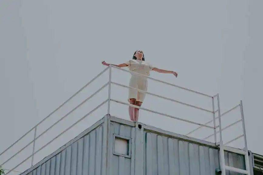 "男人微信玩暧昧,无非是这种心理_赵铭_秦敏_感情