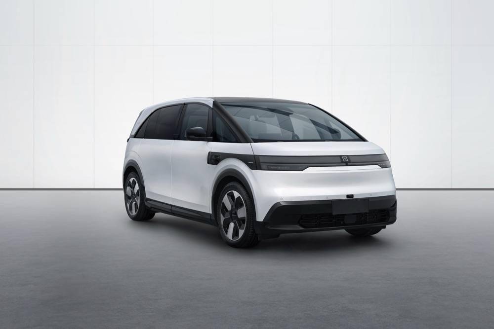 雷军呼吁共建更良性汽车市场舆论环境华为北汽享界s9曝光openai加持