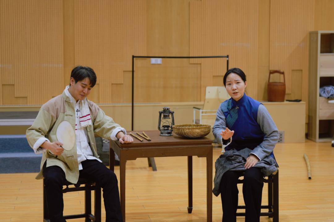 传承版《芦荡火种》由优秀青年演员挑大梁,汪华忠,王明达,王明道