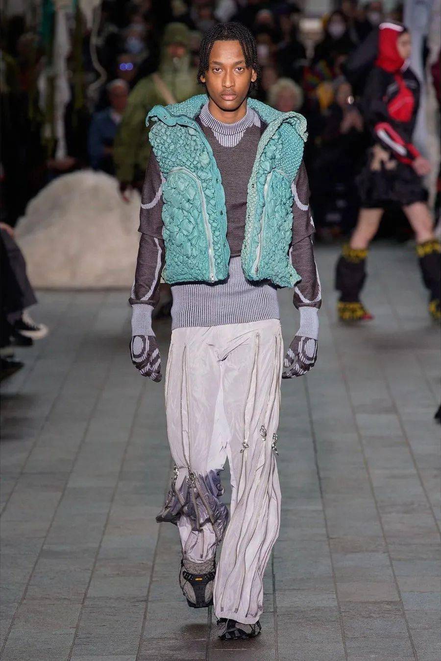 ou的csm毕业作品主理人charlie曾坦言,其从未想过做「gorpcore」服饰