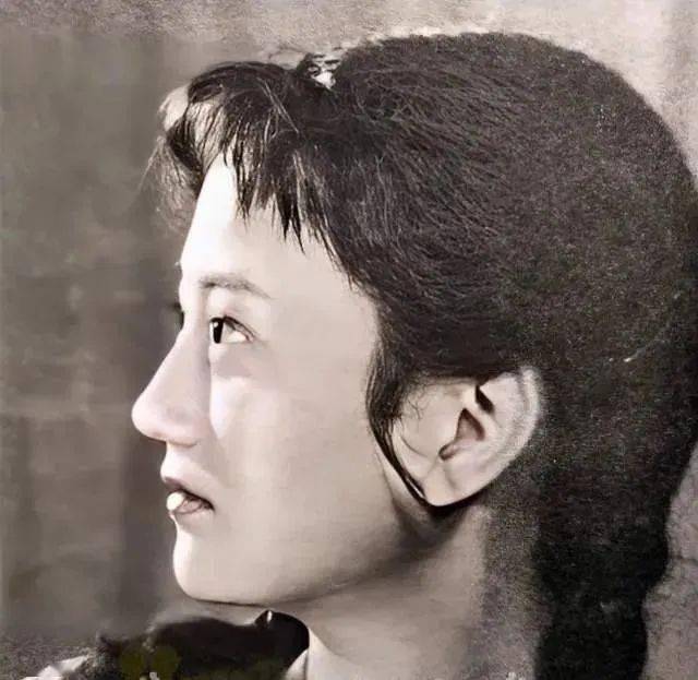 她曾是中国最美女演员是无数60后心中的女神如今已经90岁你还记得她吗