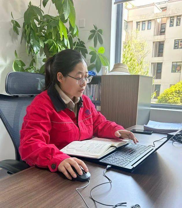 她风采公司先进女职工事迹展播一