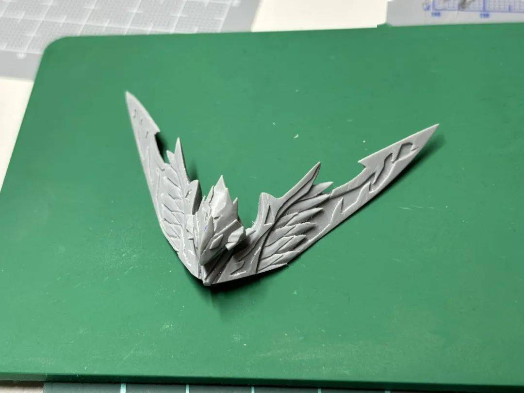 1265块胶板叠出来的造型和细节把rg达艾比安变成天下无双大将军