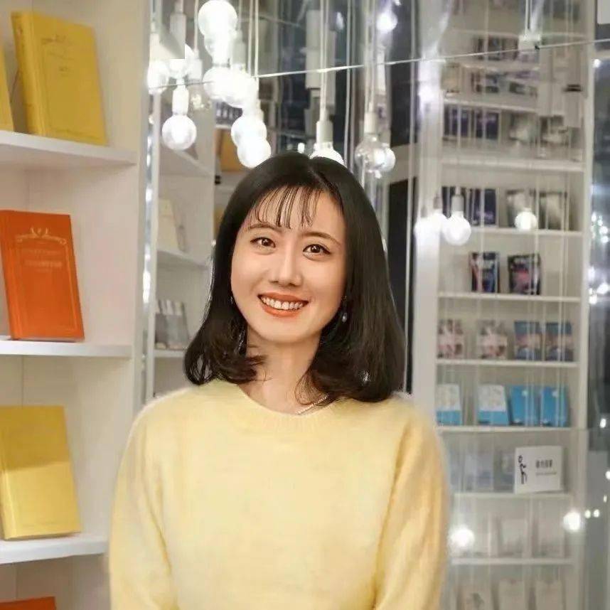 杨素秋苏州大学文学博士,陕西科技大学副教授,美国华盛顿大学访问学者