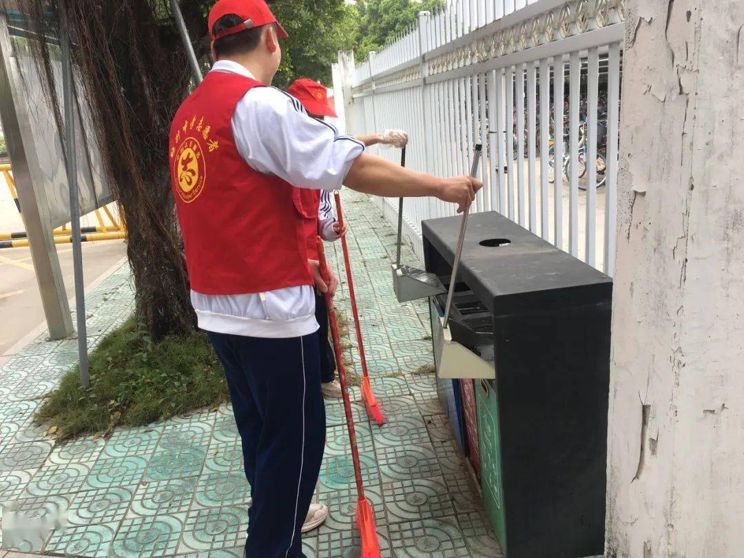 基层动态晓升中学开展绿美广东青年先行河我一起巡河护河志愿服务活动