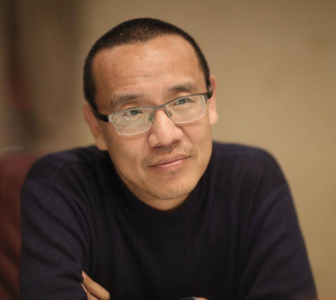 处地点:博学楼学术报告厅时间:3月20日18:30-20:30主讲人:关雪峰主题