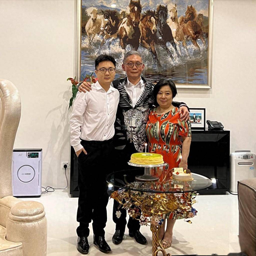 香港百亿富三代为老爸庆生再惹争议曾与七位女星传绯闻
