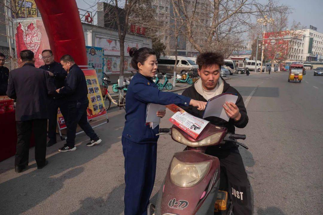 营口消防盖州大队开展消防产品打假宣传活动