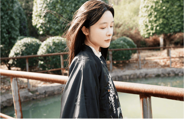 徐娇又双叒被骂上热搜留学回来的星女郎怎么成了这样