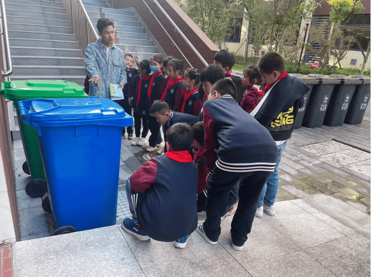 快看这些学校吹来了绿色校园风