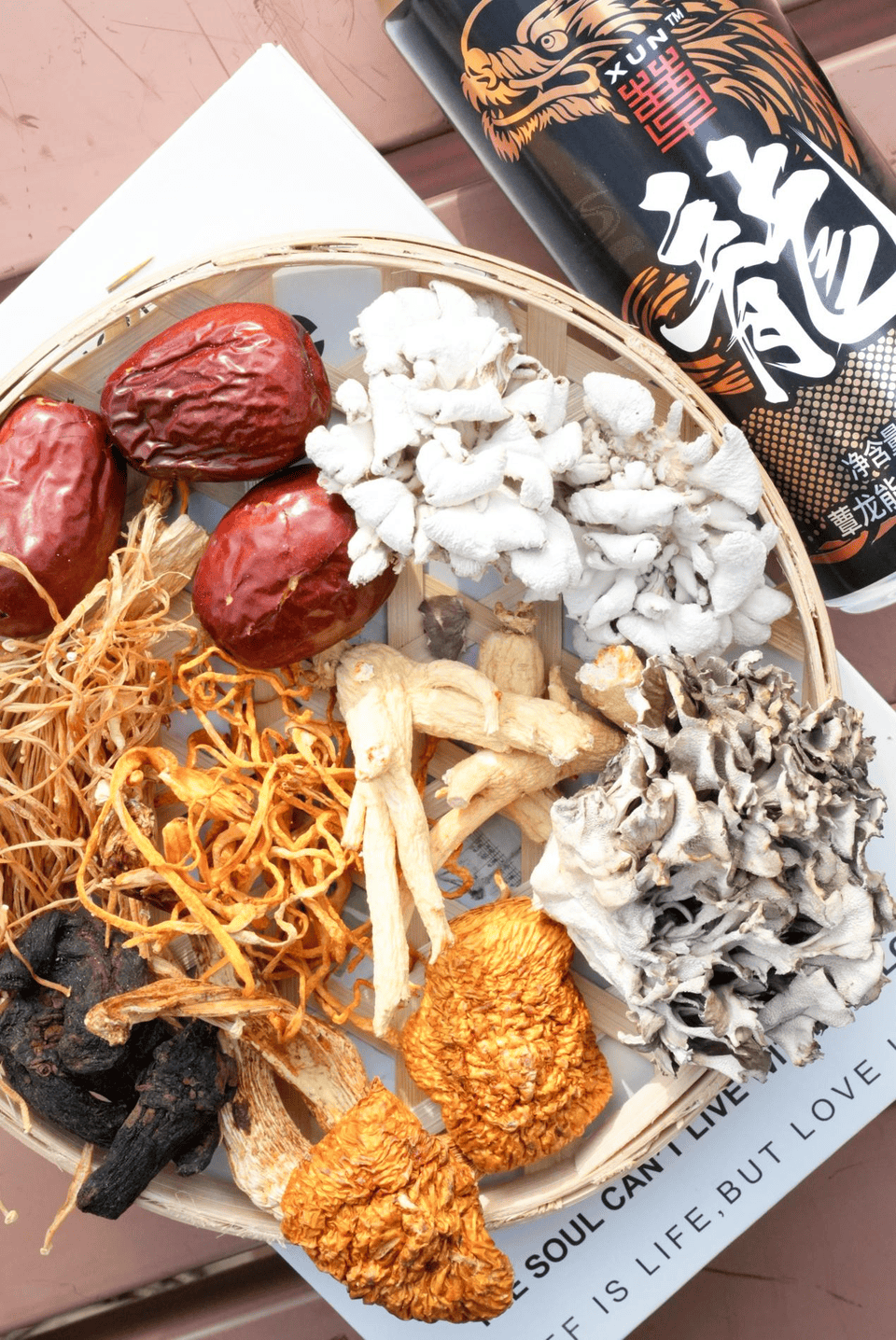 蕈龙能量新品首秀成都春糖以创新之力掀起菌菇植物饮料新风潮