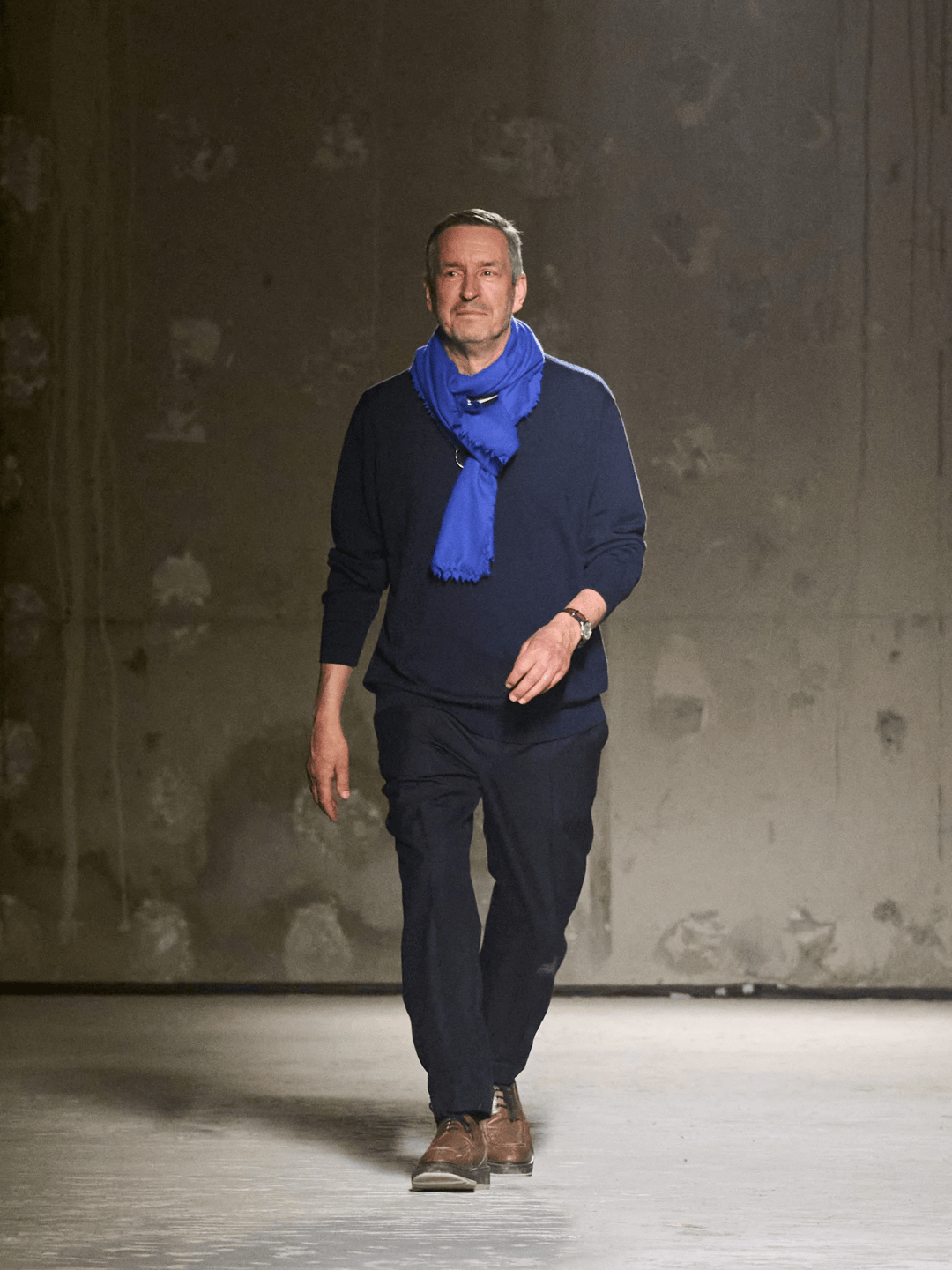 低调的大设计师driesvannoten要退休了dvn2024秋冬系列余温未过的念想