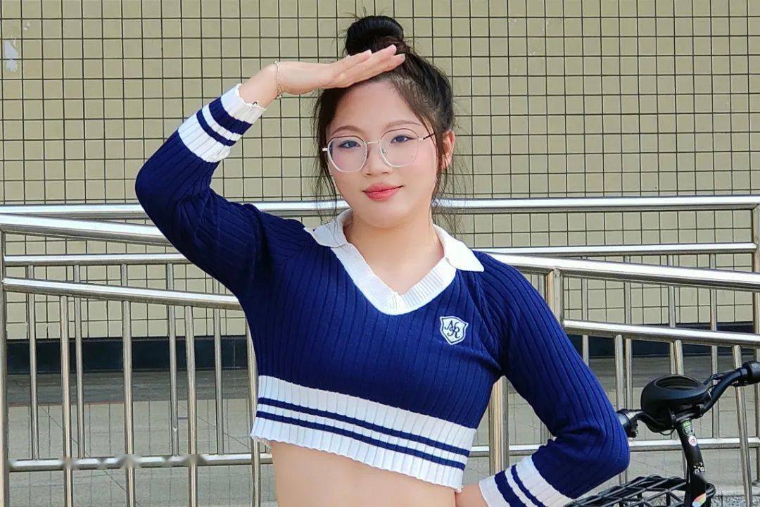 三月拾花沐春风,十佳女生展风采 | 黄冈师范学院 2023-2024学年度"