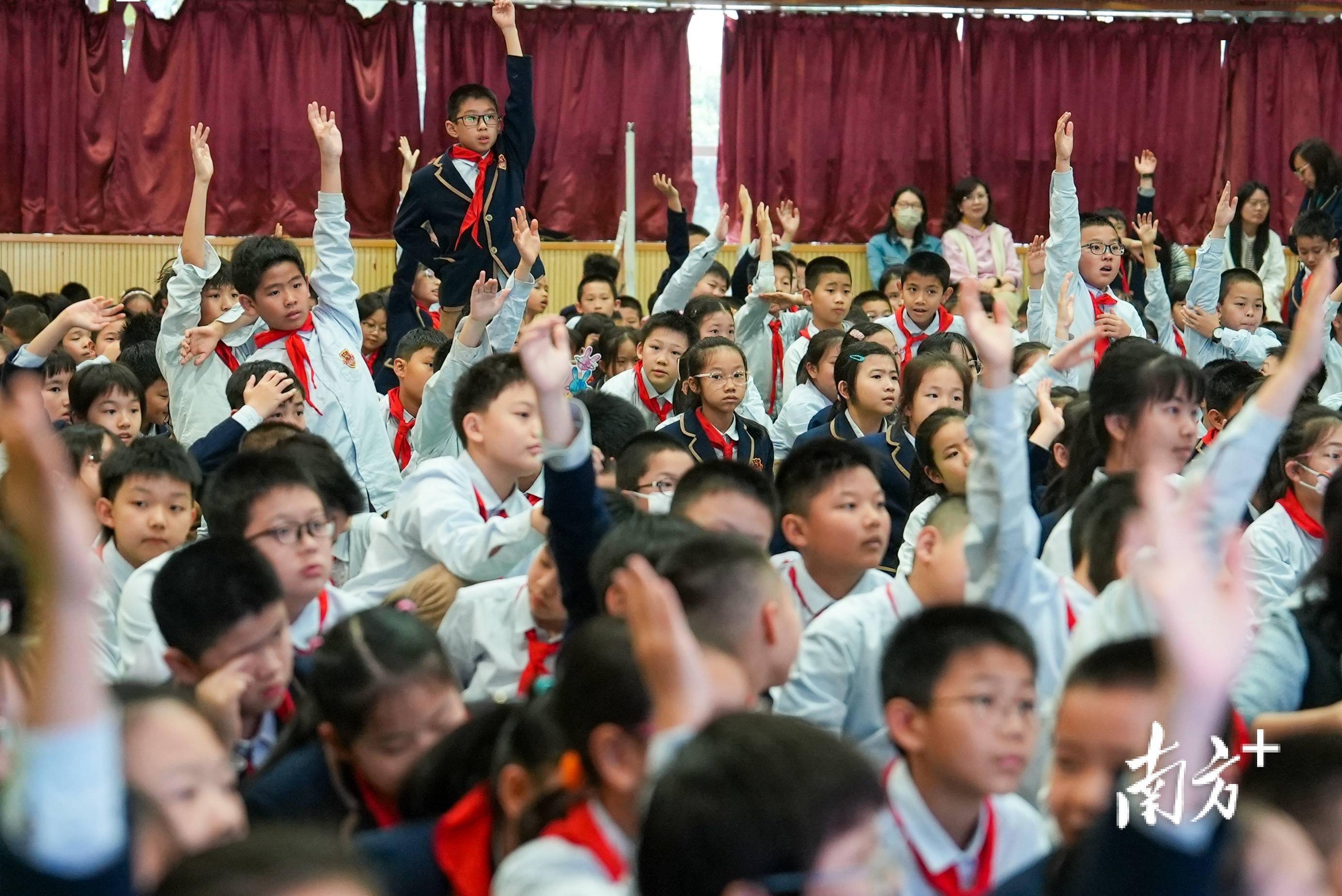 飞无人机,游科学馆!广州小北路小学微研学课程"科技味"十足