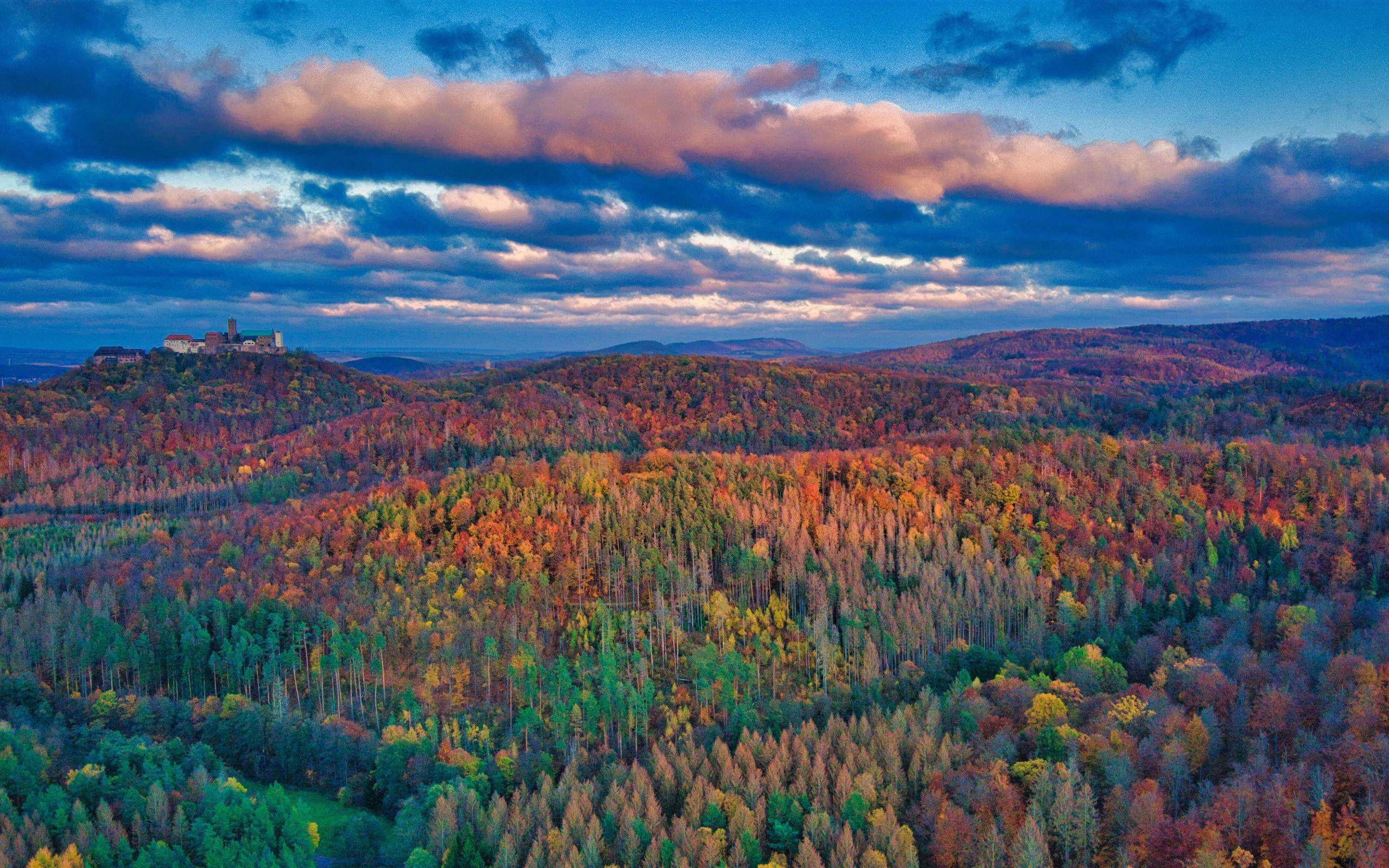 四季轮回天高气爽秋色斑斓