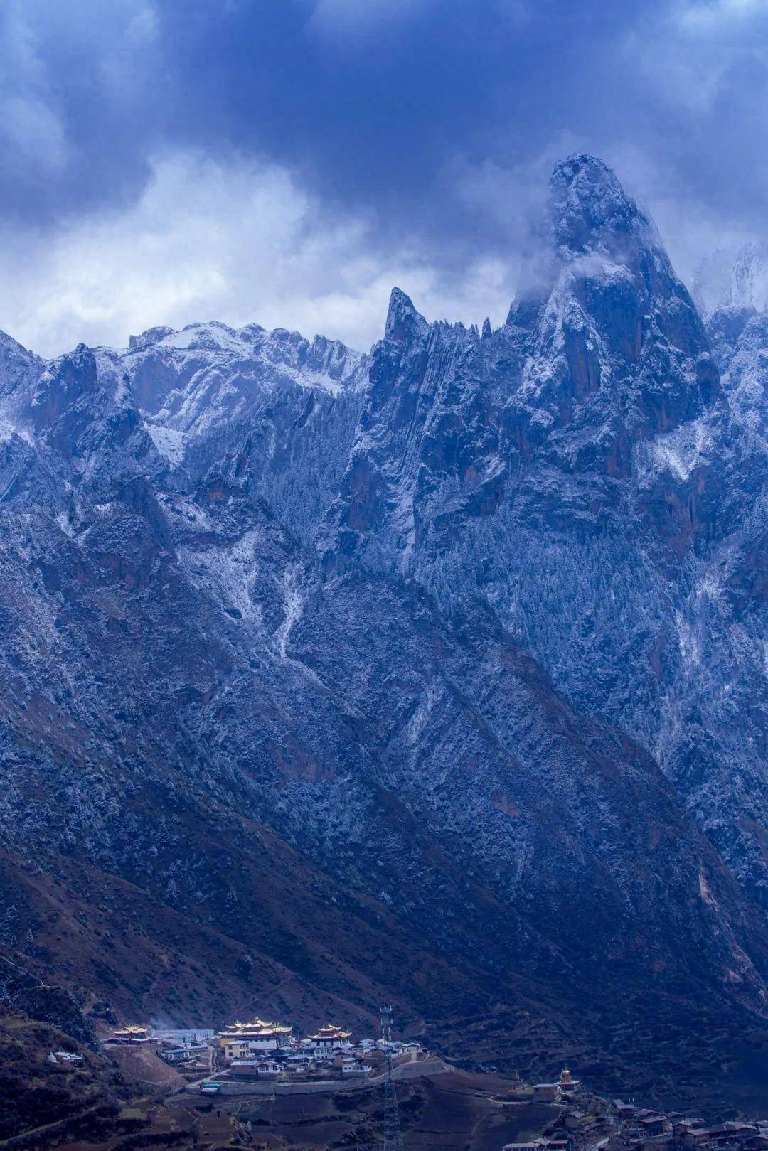 甘肃西南角黄河长江为何都宠她