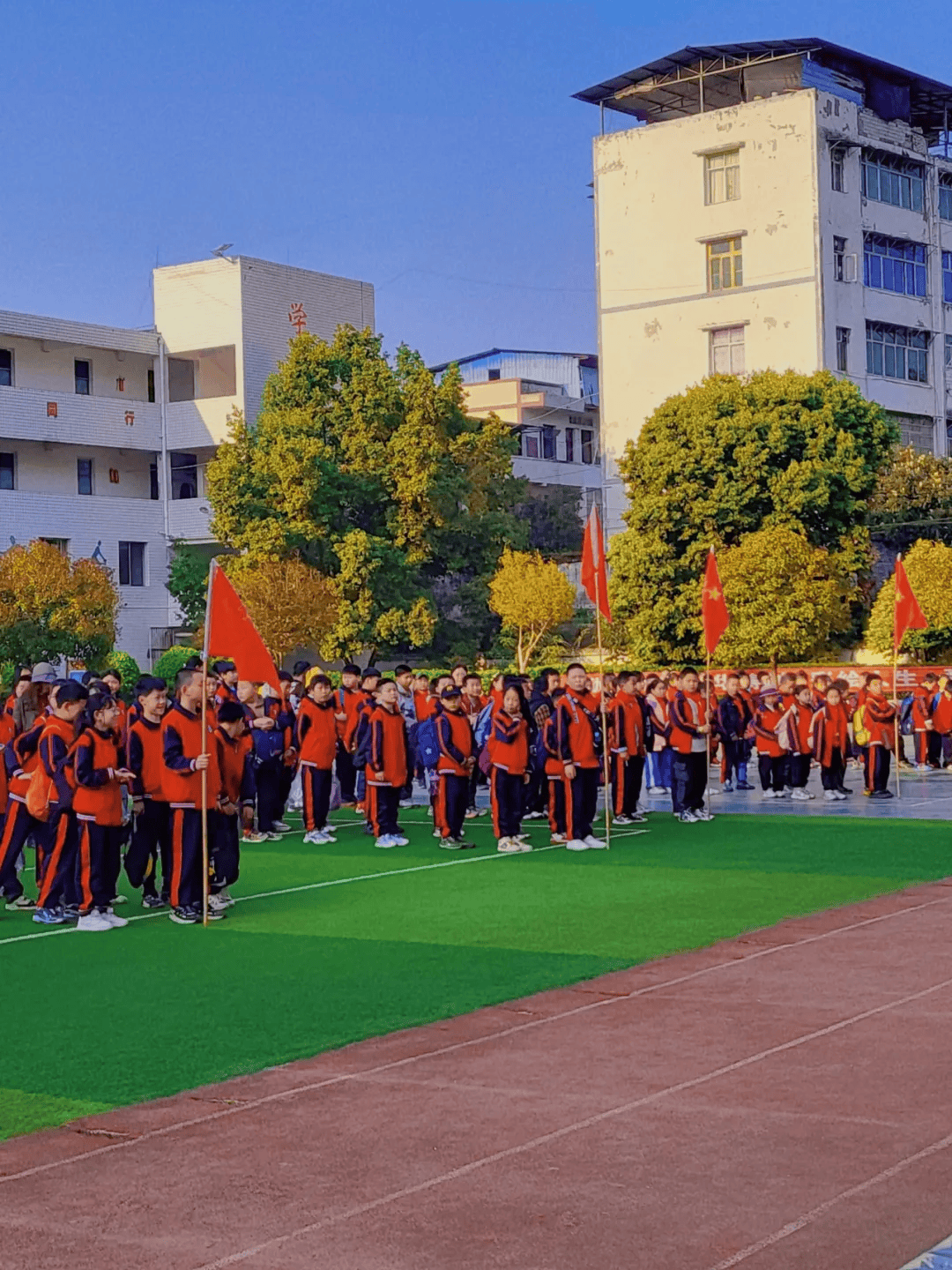 太平小学东部校区图片