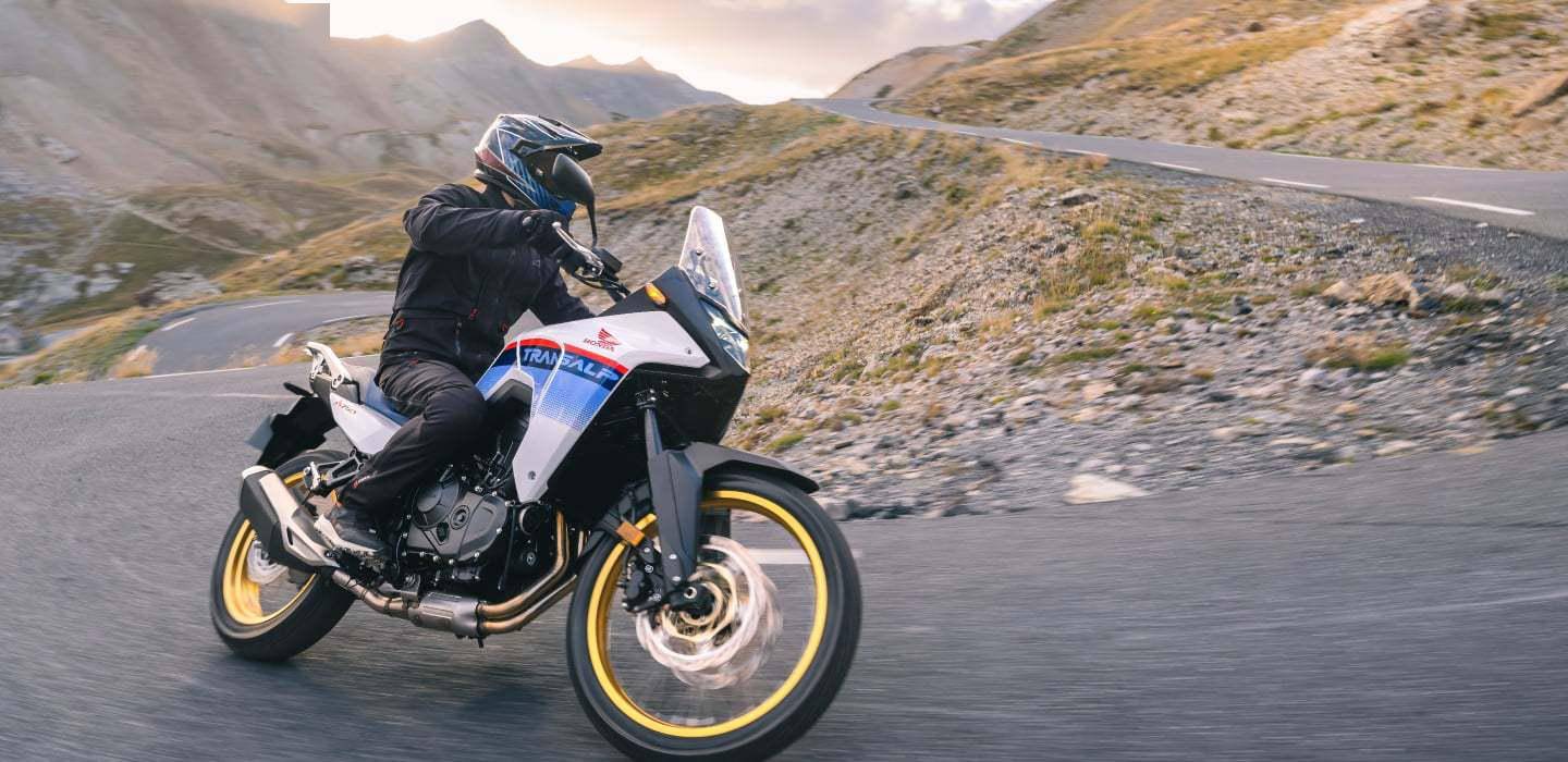 本田xl750 transalp 摩托车上市,8.88 万元_搜狐汽车_搜狐网