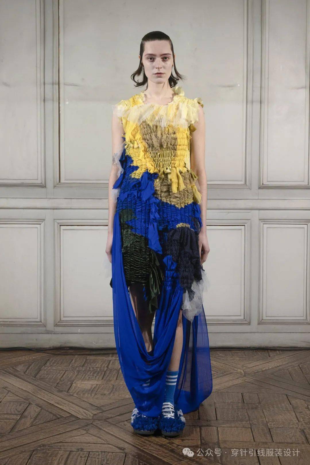 油画床上用品也能穿身上carolineh03用纯粹感性设计打造梦幻般的