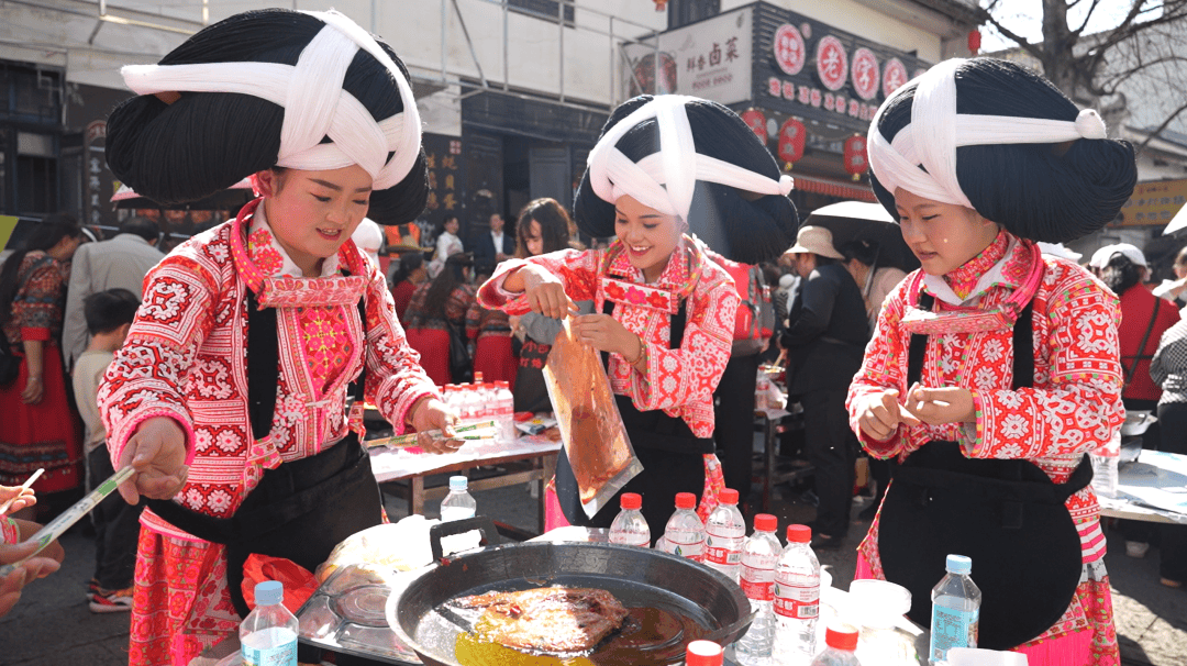 烙享岩脚畅游古镇丨2024中国凉都六盘水樱花烙锅节暨第四届烙锅大赛