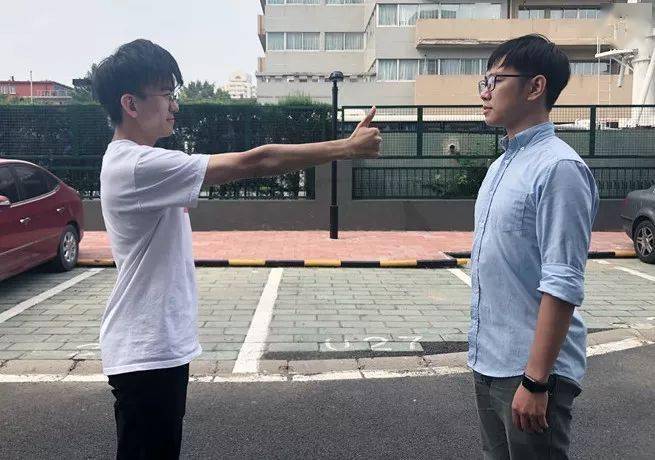 如何测出男生的真实身高?_方法_实验_博士