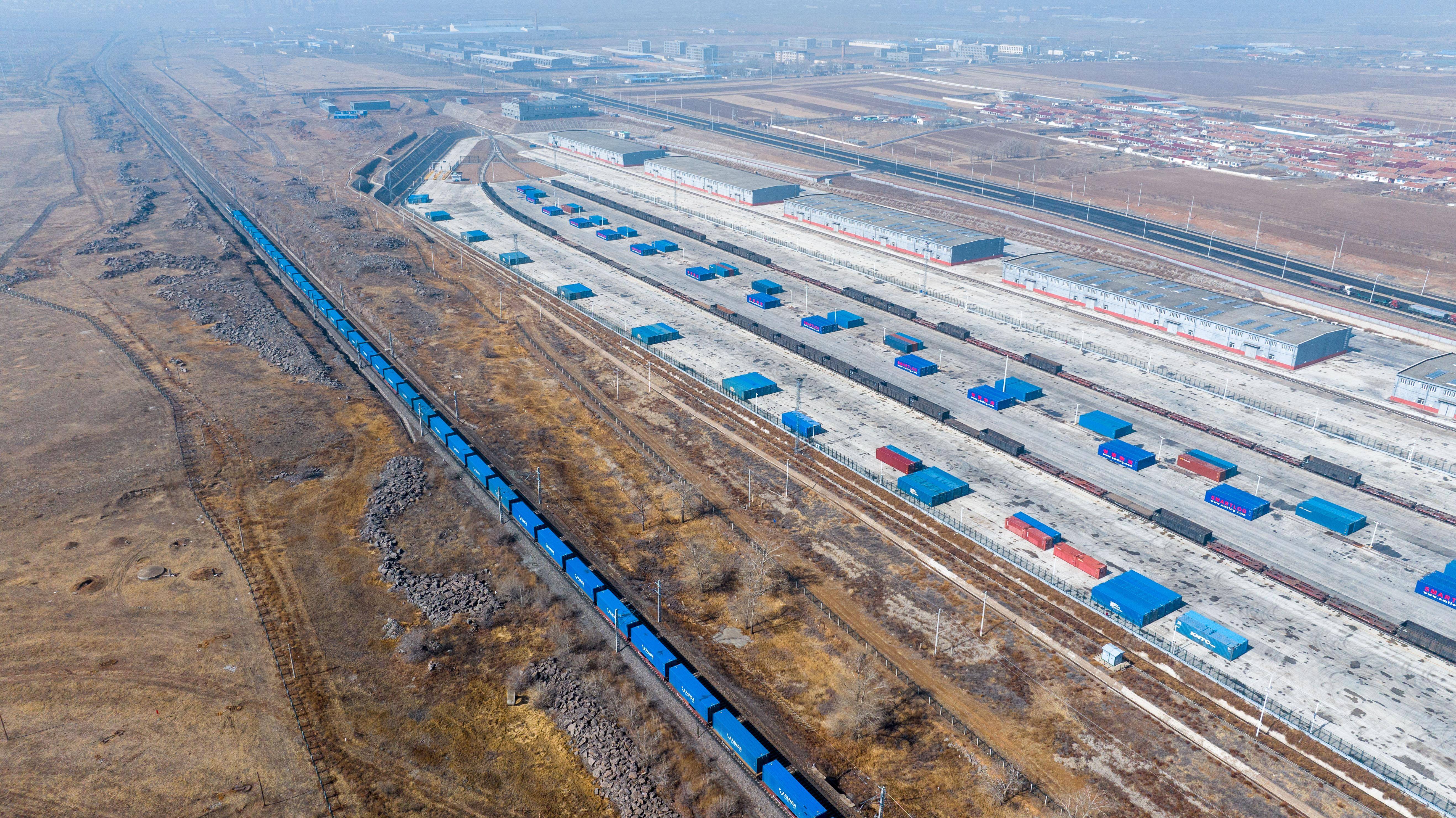 探访内蒙古最大中欧班列集结基地七苏木铁路国际物流园