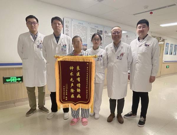 日前,同济大学附属上海市第四人民医院神经外科主任张志文教授团队