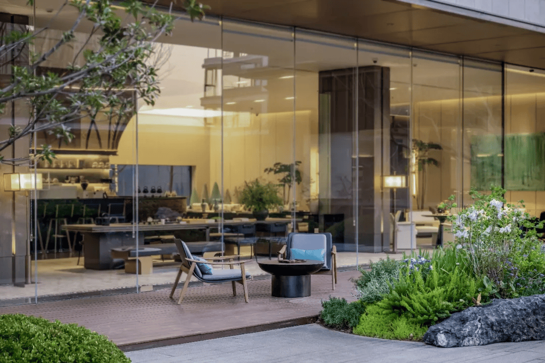 满足改善型需求2024郑州万科再造锦系低密人居