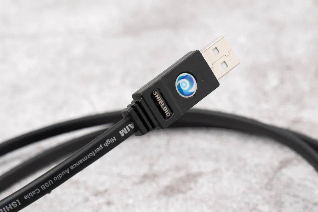 器材测评一换即有感的感觉真好aimusacusb数位线