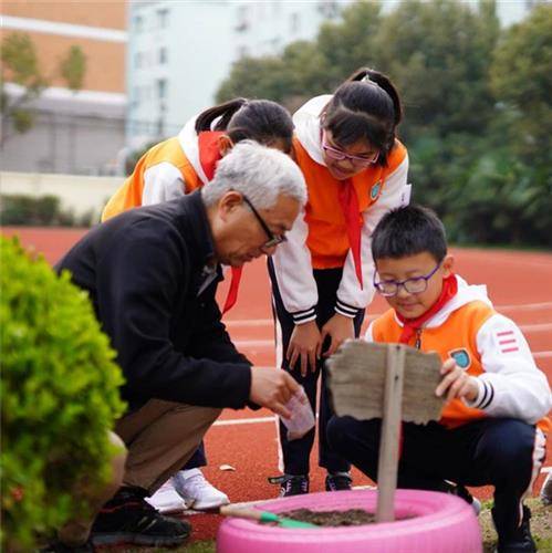 浦东东波小学万物共耕新首届春耕节开幕