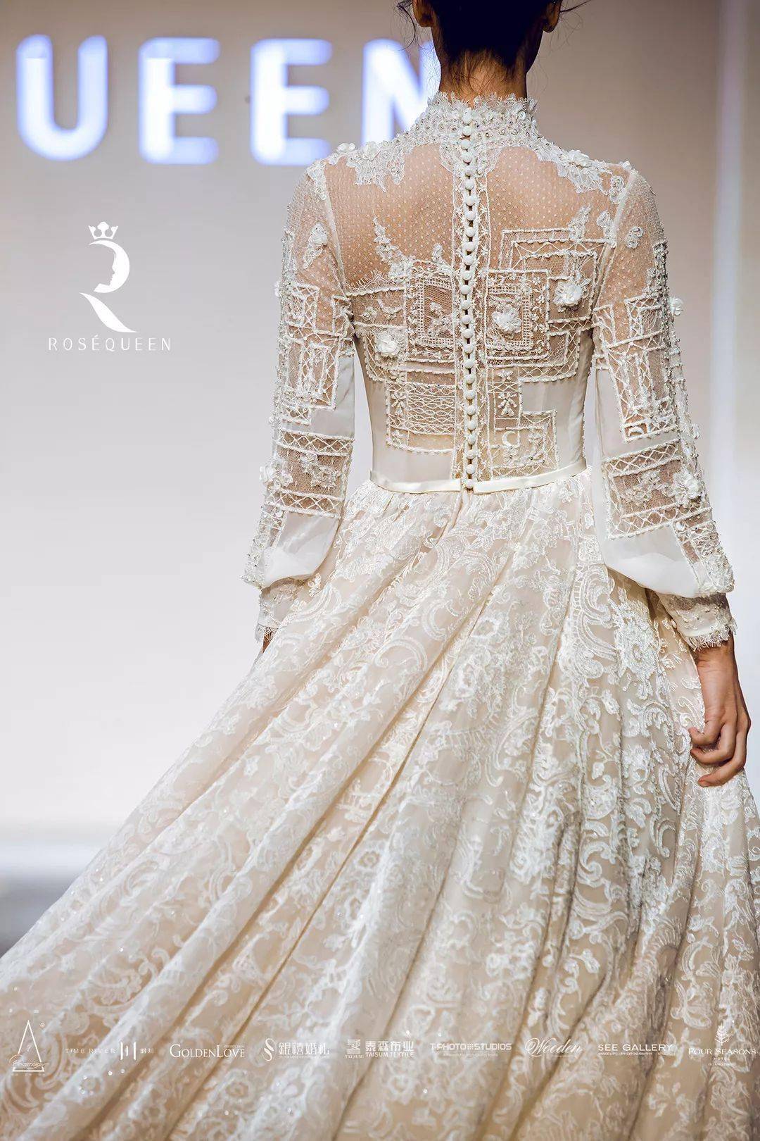 jimmychoo现身rosequeen广州旗舰店大秀