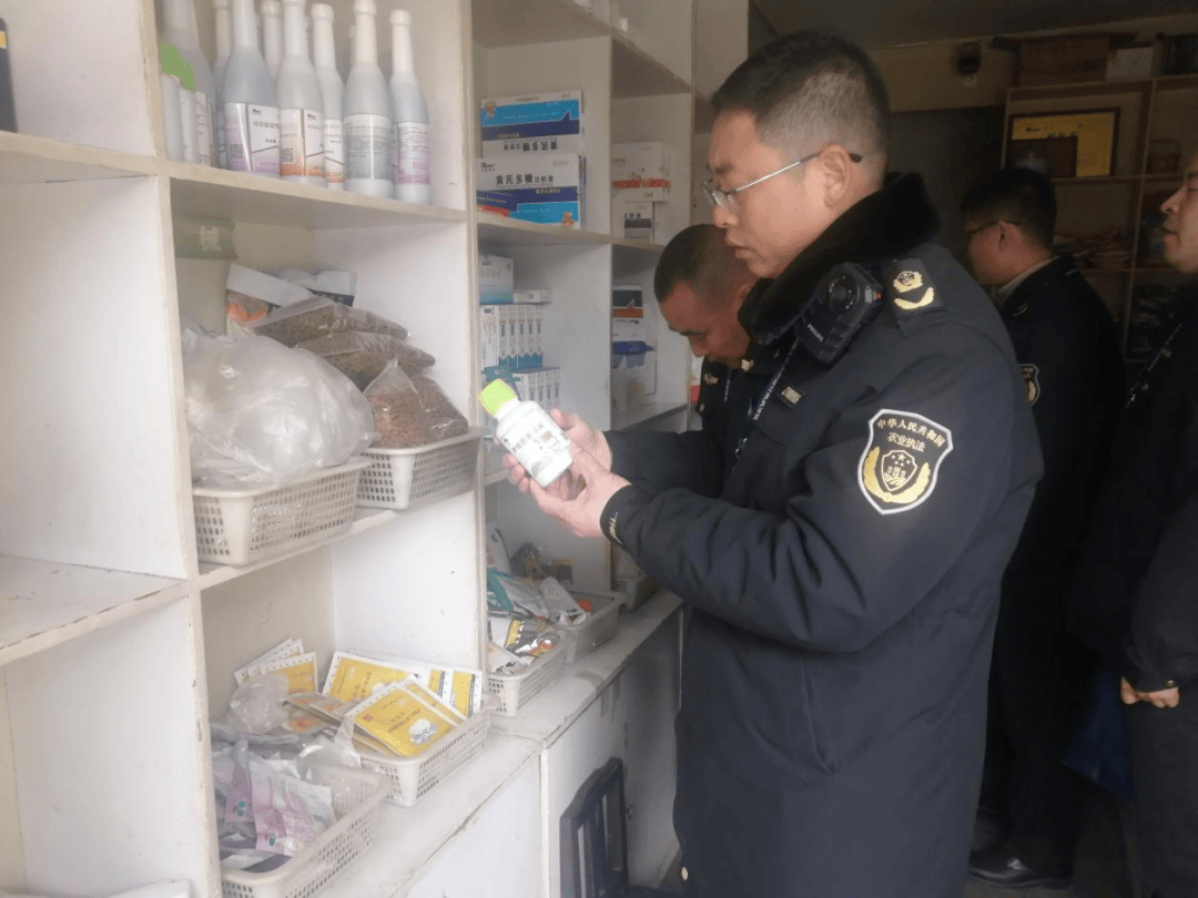 县农业综合执法大队查处一起无证经营农药行为_调查_规定_食杂店