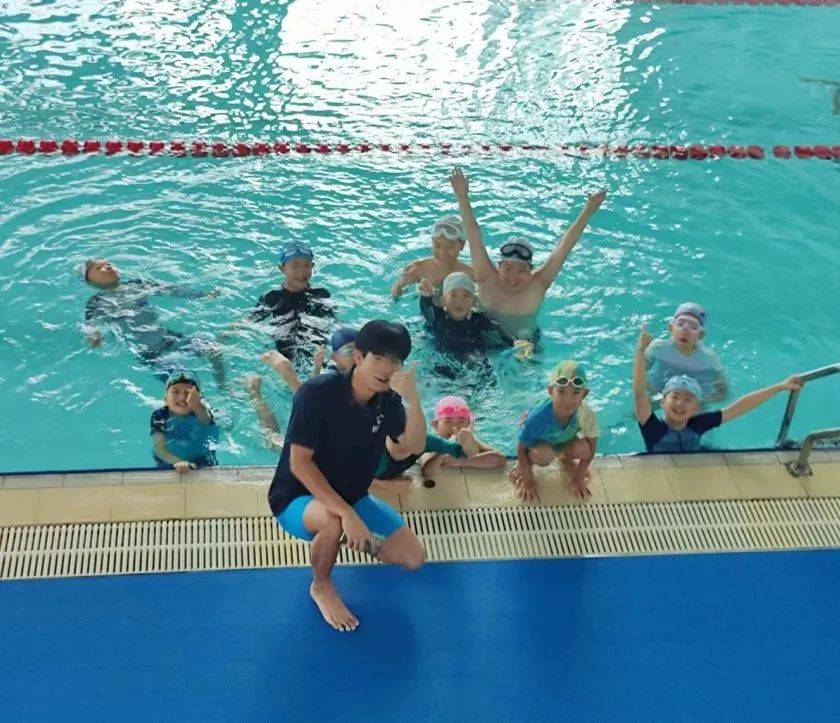 劈波斩浪热血青春九龙山体育公园第一届业余游泳公开赛开始报名啦