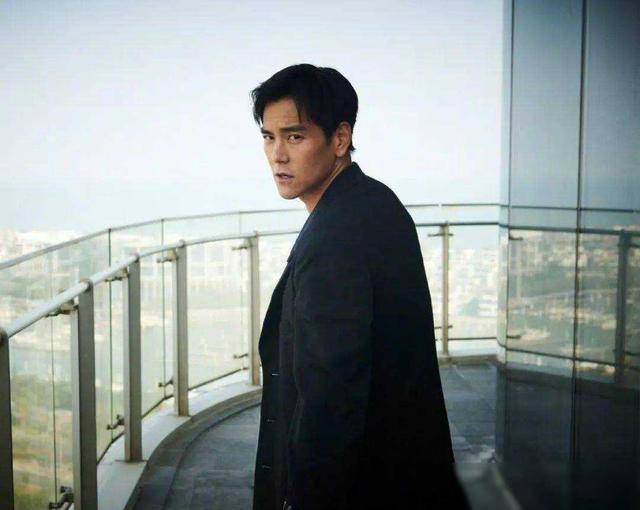 许凯横店炮王胖冰李晨复合无望彭于晏被封杀虞书欣夹子音又