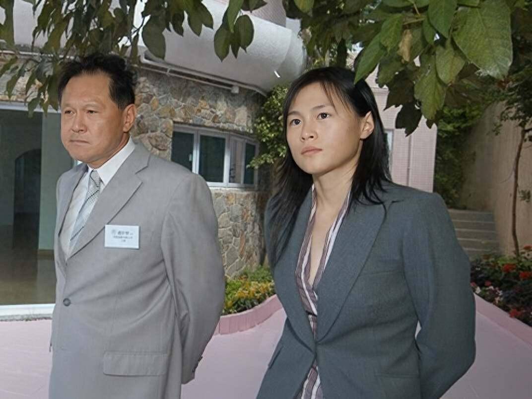 香港星二代携同性恋人现身,热恋五年形影不离,获富豪父亲认可_赵式芝