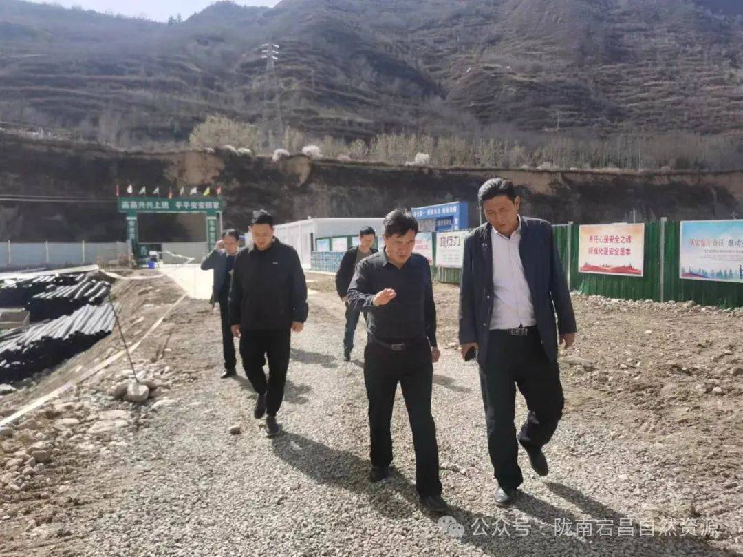 来  源:县搬迁办监  制:冉宋忠