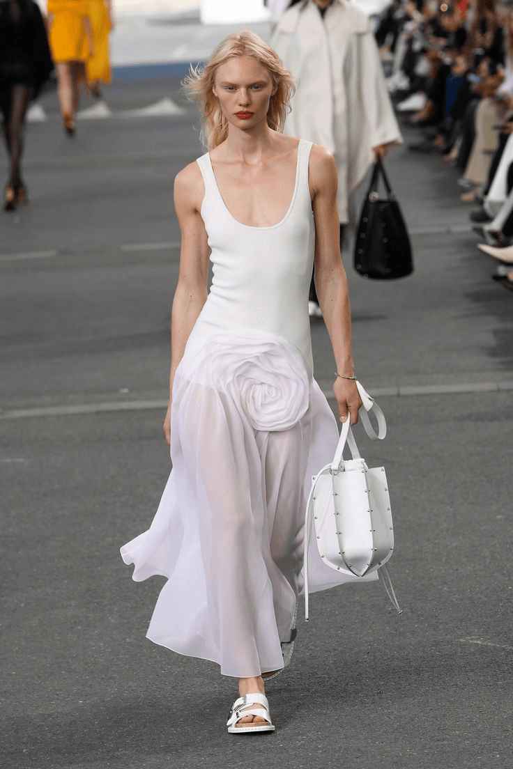 很多时候美丽是裙子给的