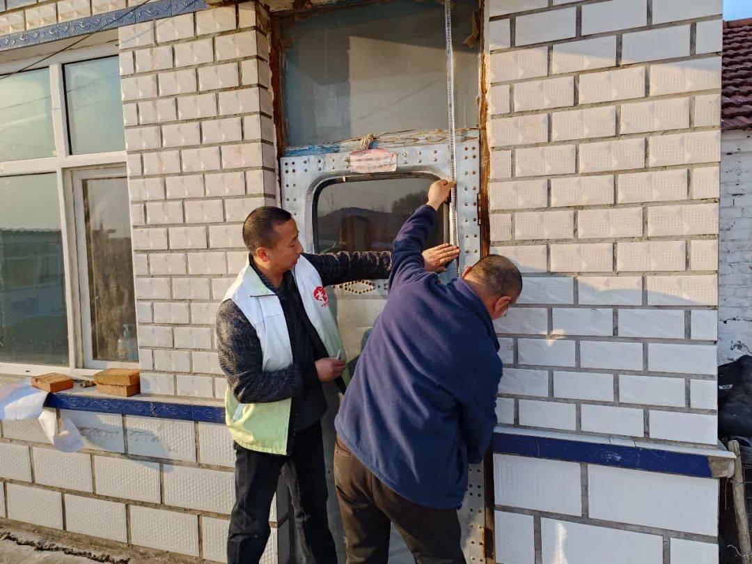 阿荣旗民政局推进特殊困难老年人家庭适老化改造工作